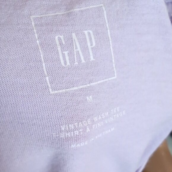 3/$20 GAP Vintage Wash Tee Crew Neck Tshirt Short Sleeve Lilac Purple Cotton - Picture 9 of 11